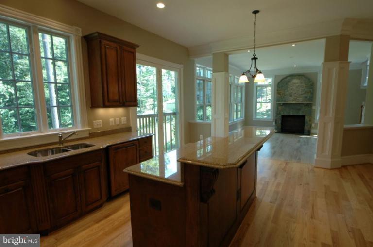 10203 Browns Mill Road Vienna, VA 22182 - Photo 9 of 30 Kitchen