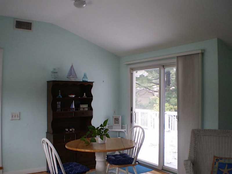 23 Audubon Road Warwick, RI 02888 - Photo 9 of 22 Living Room.
