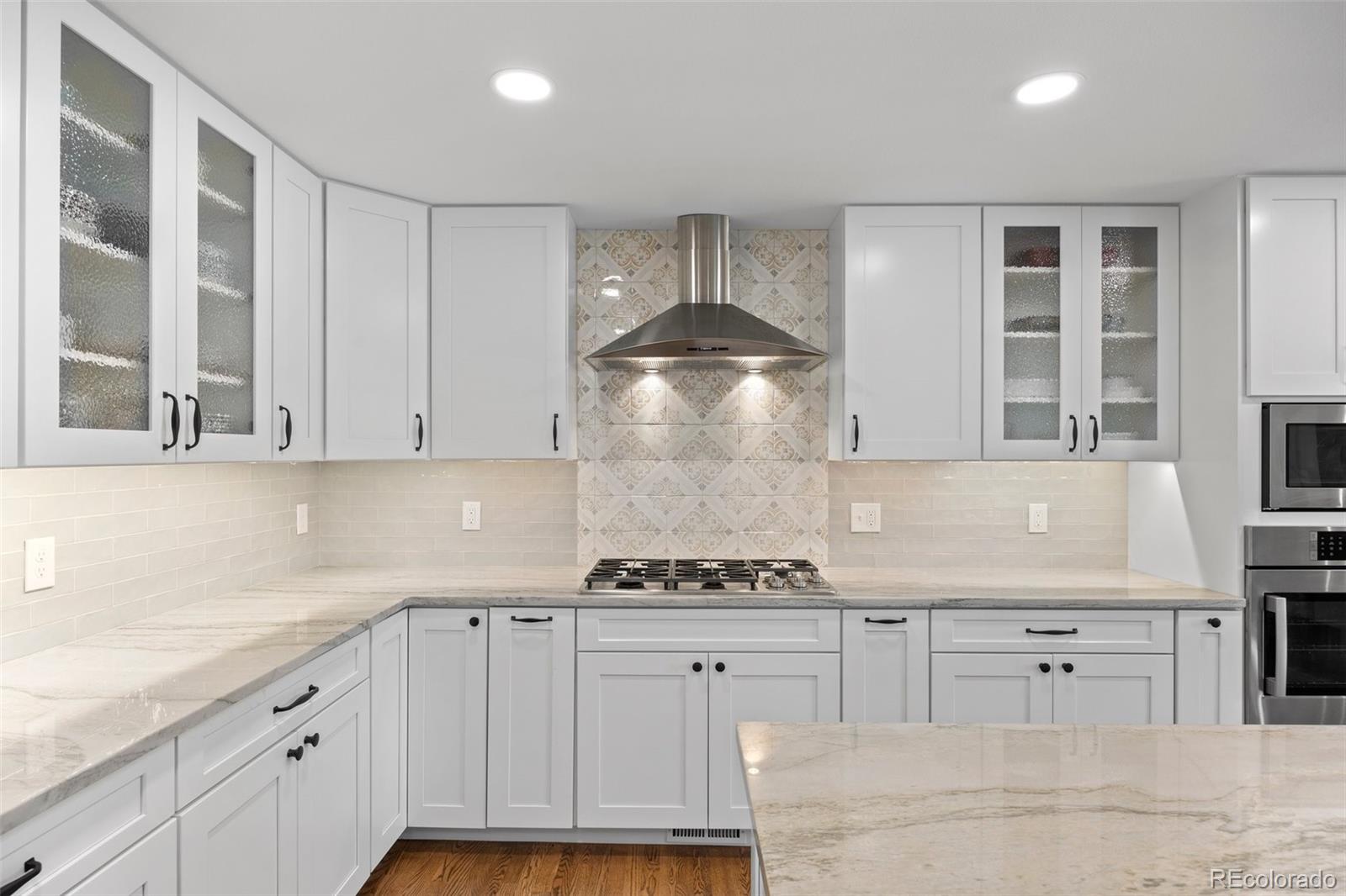 560 Front Range Road Littleton, CO 80120 - Photo 14 of 49 Gallery Image 14