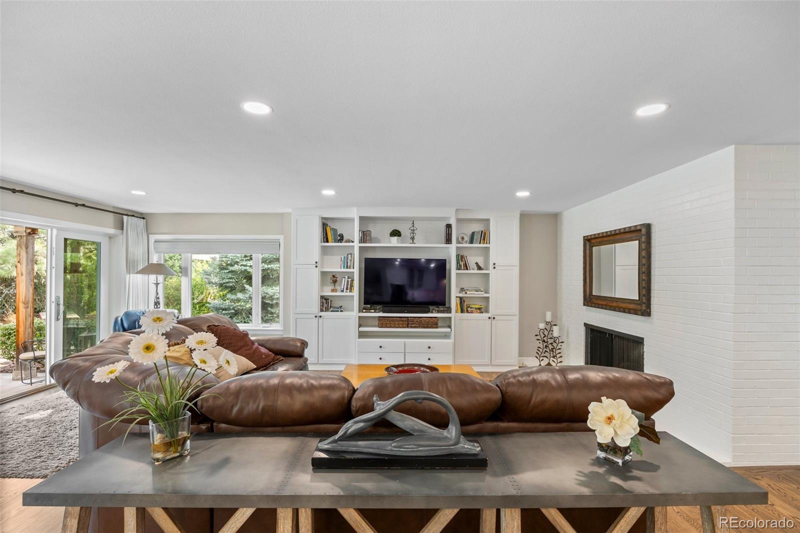 560 Front Range Road Littleton, CO 80120 - Photo 10 of 49 Gallery Image 10