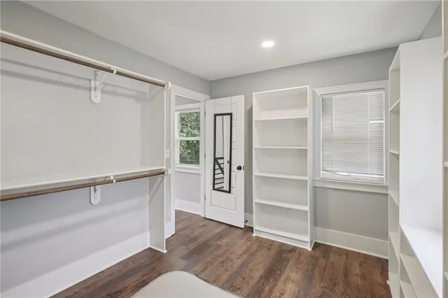 $307,000 | 1010 East 76th Street, Kansas City, MO 64131