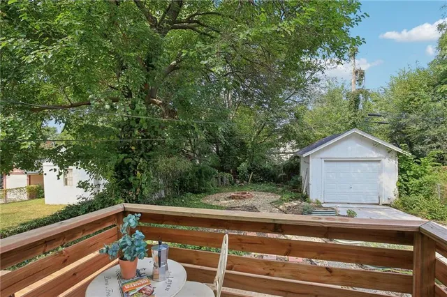 $307,000 | 1010 East 76th Street, Kansas City, MO 64131