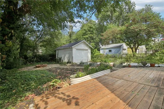 $307,000 | 1010 East 76th Street, Kansas City, MO 64131