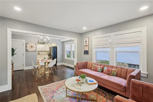 $307,000 | 1010 East 76th Street, Kansas City, MO 64131