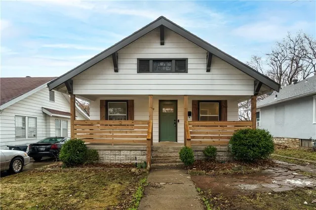 $307,000 | 1010 East 76th Street, Kansas City, MO 64131