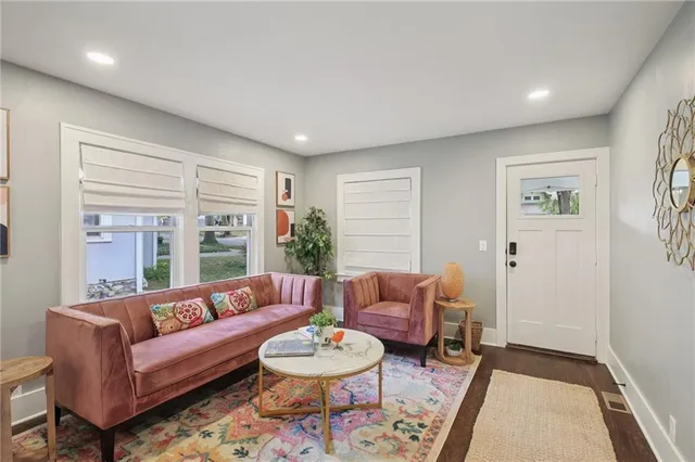 $307,000 | 1010 East 76th Street, Kansas City, MO 64131