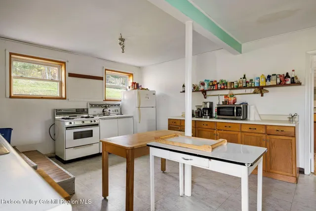 $990,000 | 2021-2071 Potic Mountain Road, Coxsackie, NY 12058