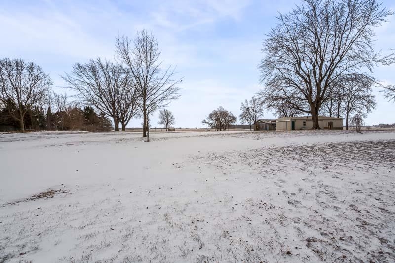 8611 Huber Road Belvidere, IL 61008 - Photo 11 of 79