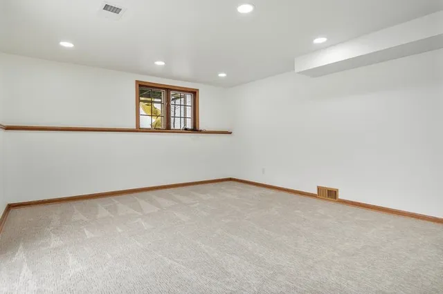 $499,900 | 8611 Huber Road, Belvidere, IL 61008