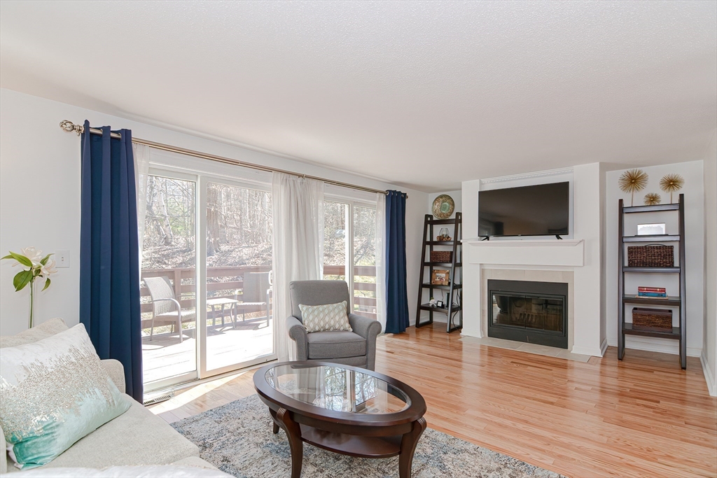 157 Stone Ridge Road, Unit 157 Franklin, MA 02038 - Photo 7 of 40 Gallery Image 7