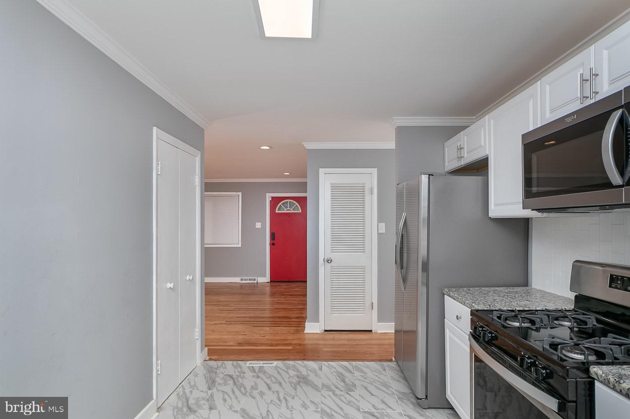 3209 Ripple Road Baltimore, MD 21244 - Photo 1 of 43