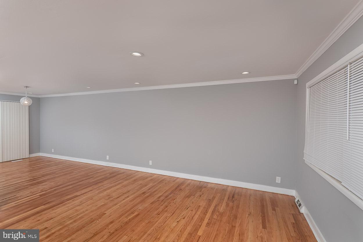 3209 Ripple Road Baltimore, MD 21244 - Photo 13 of 43