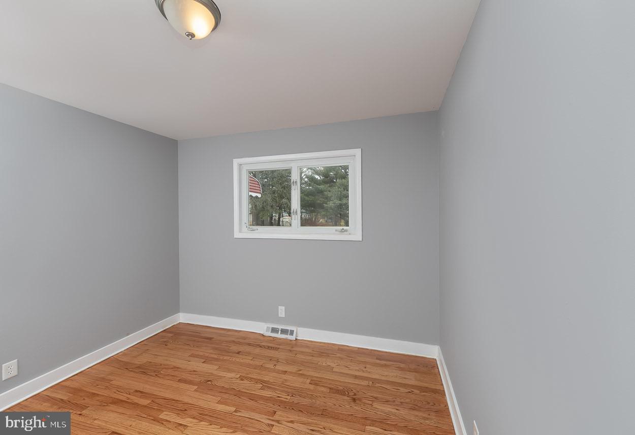 3209 Ripple Road Baltimore, MD 21244 - Photo 14 of 43