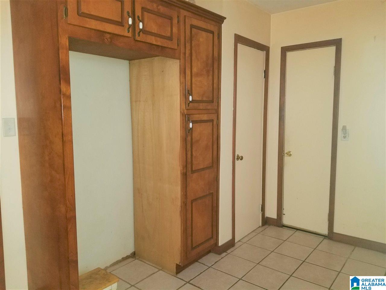 2905 Exeter Avenue Bessemer, AL 35020 - Photo 8 of 11
