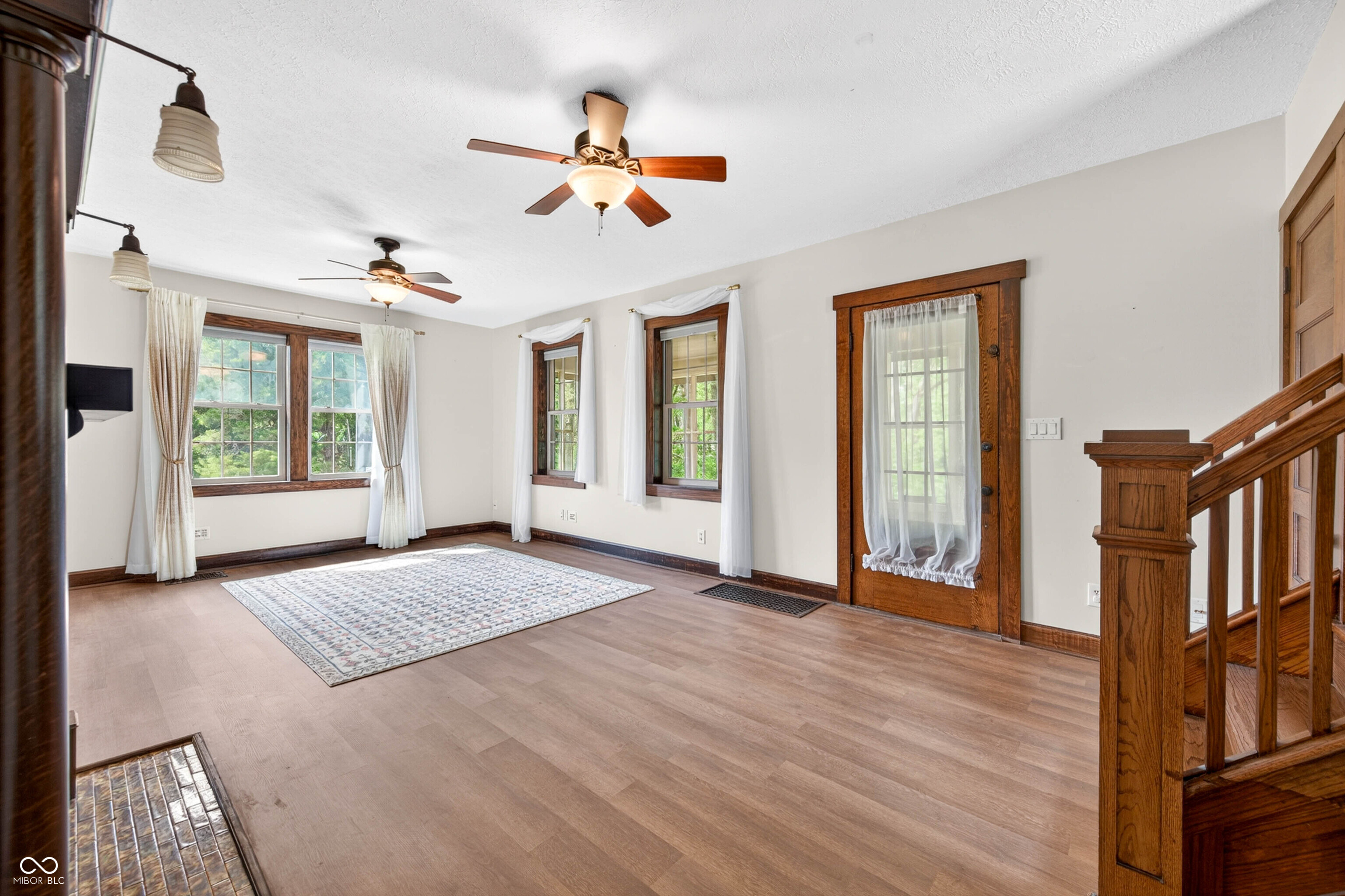 2115 Irwin Drive Columbus, IN 47201 - Photo 19 of 75