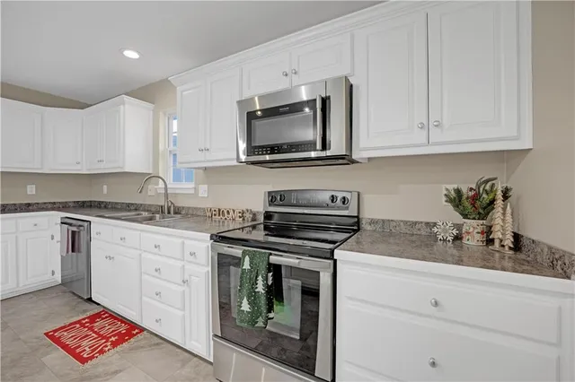 $335,000 | 708 Burlington Road, Warrensburg, MO 64093