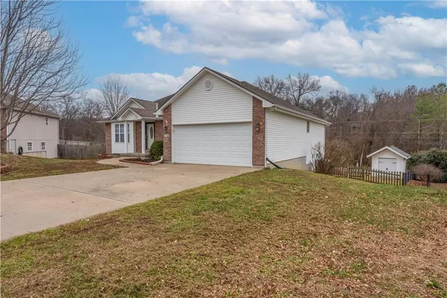 $335,000 | 708 Burlington Road, Warrensburg, MO 64093