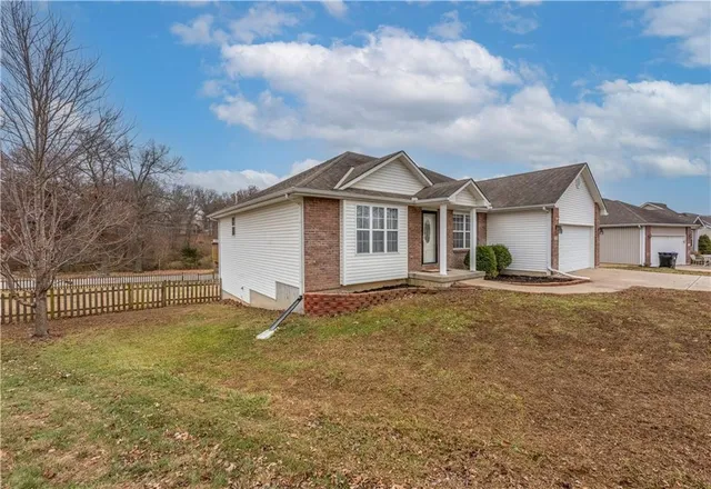 $335,000 | 708 Burlington Road, Warrensburg, MO 64093