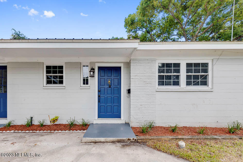 4066 Ferrarra Street Jacksonville, FL 32217 - Photo 7 of 25 a front view of a house