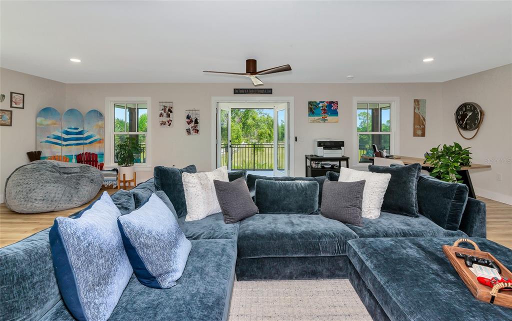 1208 Oak Hammock Road Sarasota, FL 34240 - Photo 50 of 83