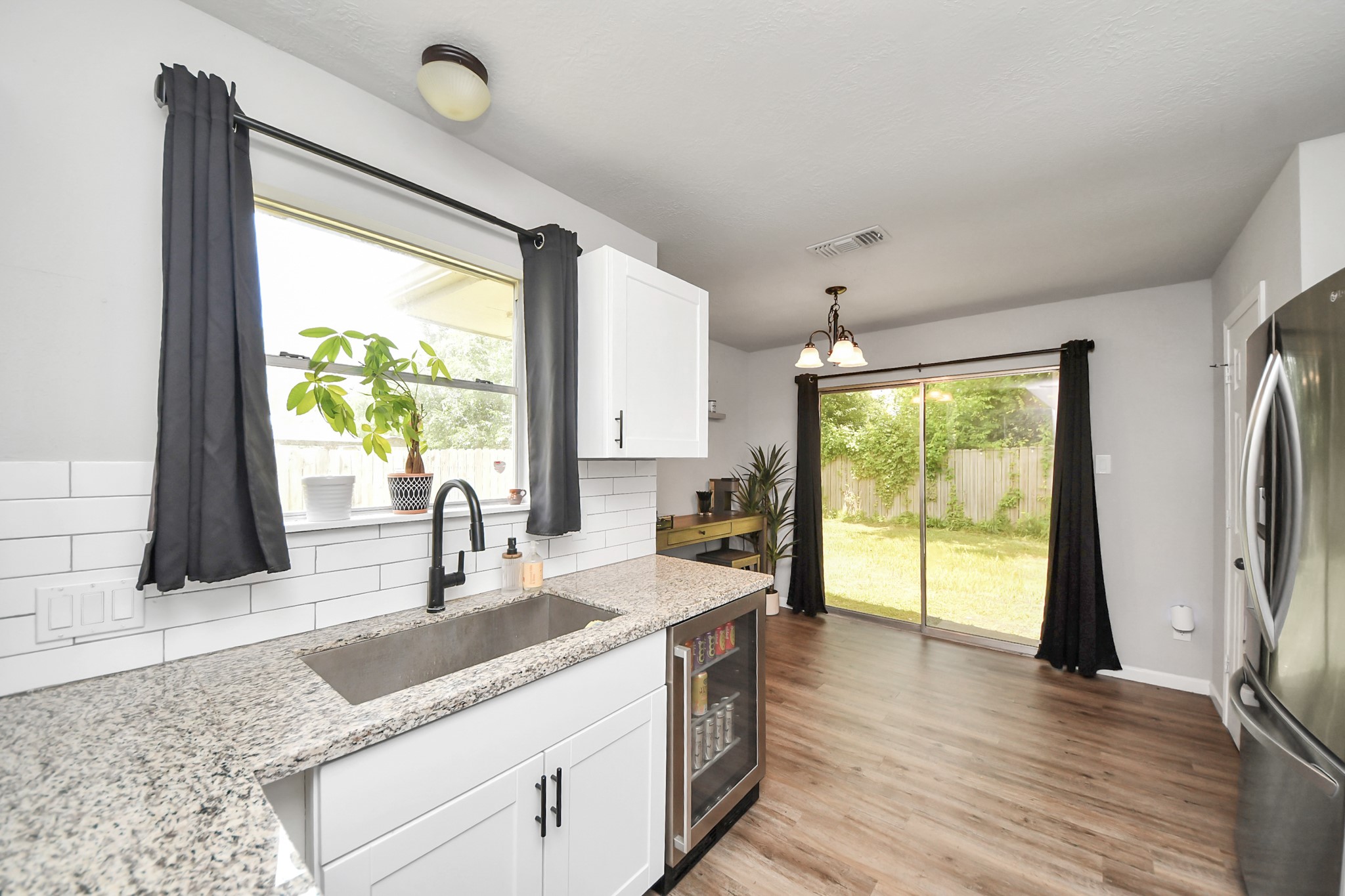 16118 Bunker Ridge Road Houston, TX 77053 - Photo 11 of 41