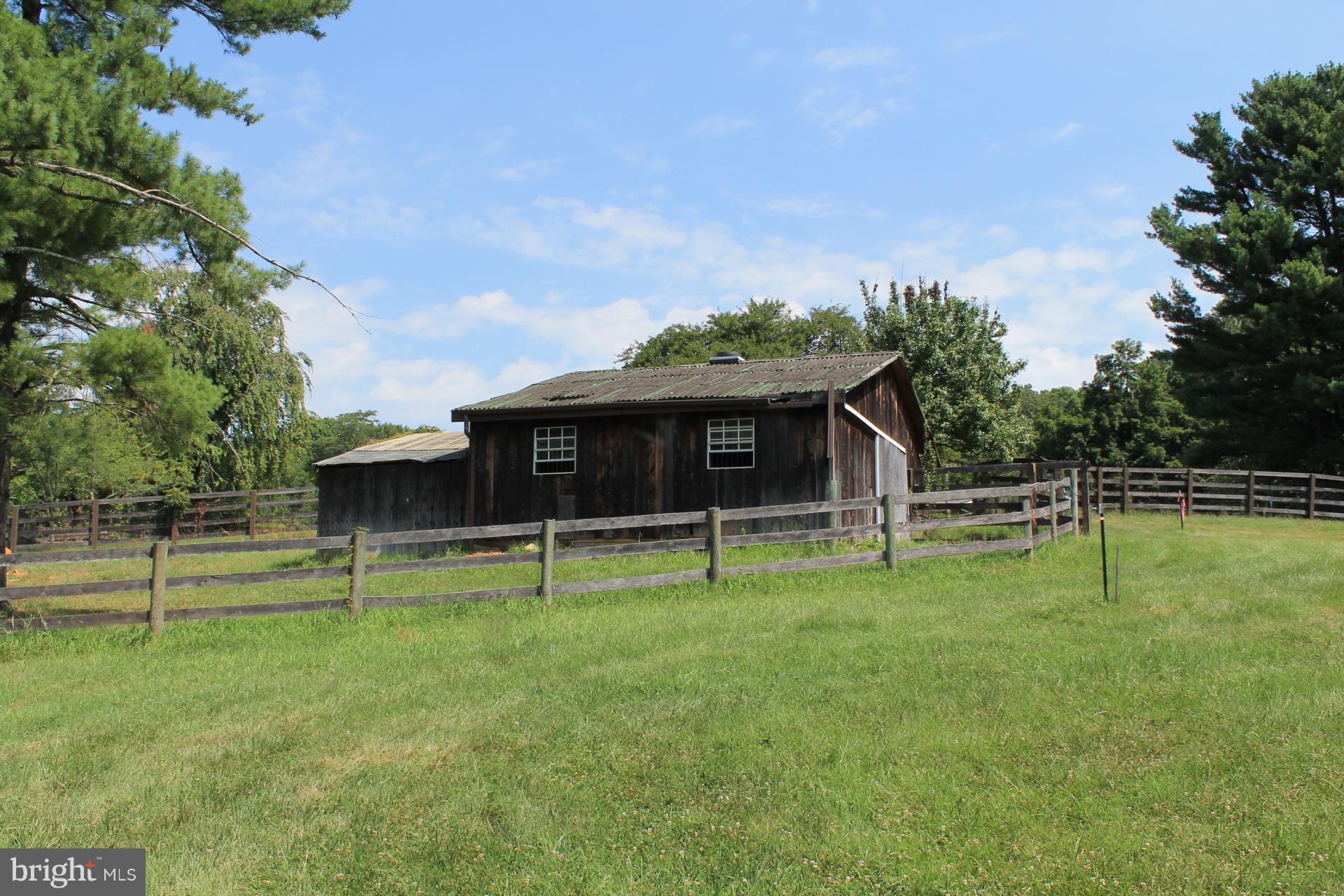 10419 Wickens Road Vienna, VA 22181 - Photo 11 of 12 Four-stall Barn