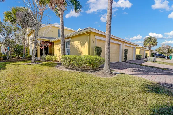 $359,900 | 10484 Southwest Westlawn Boulevard, Port St. Lucie, FL 34987