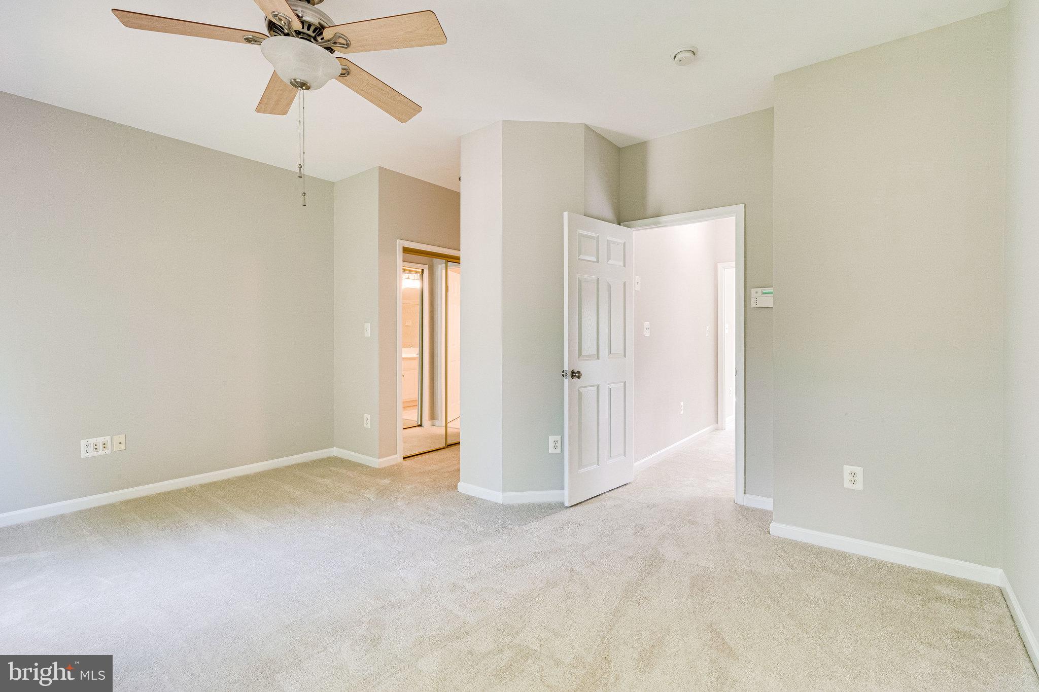 4170 Timber Log Way Fairfax, VA 22030 - Photo 19 of 33