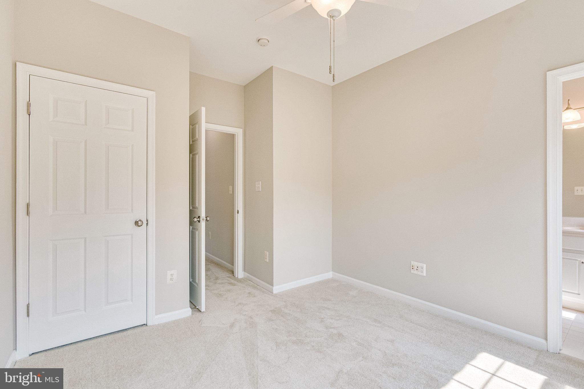 4170 Timber Log Way Fairfax, VA 22030 - Photo 21 of 33