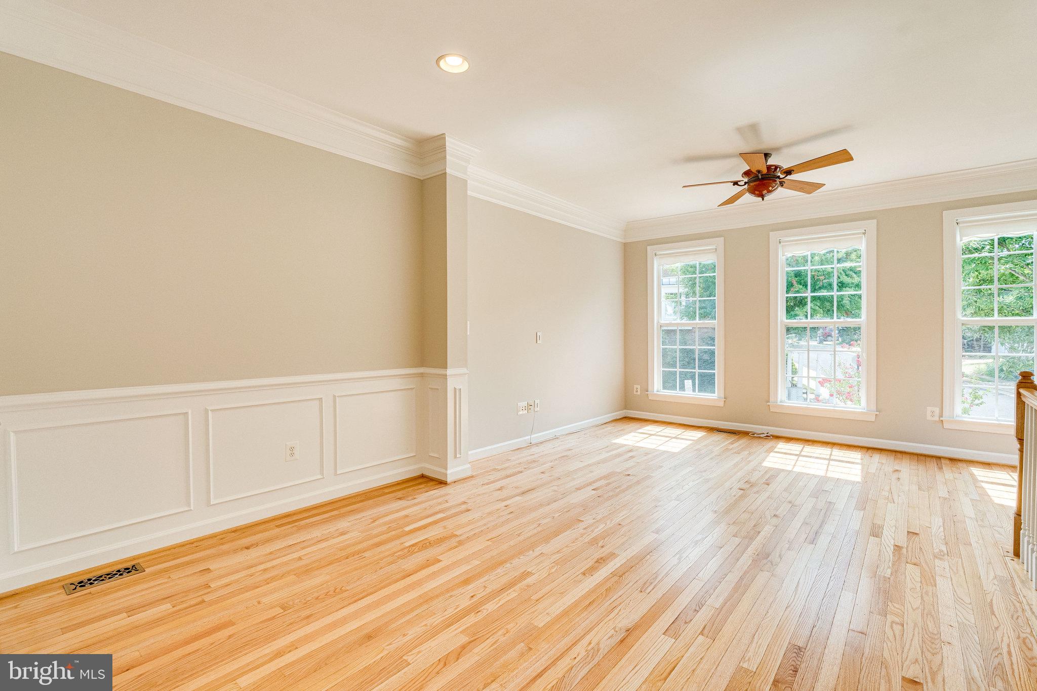 4170 Timber Log Way Fairfax, VA 22030 - Photo 7 of 33