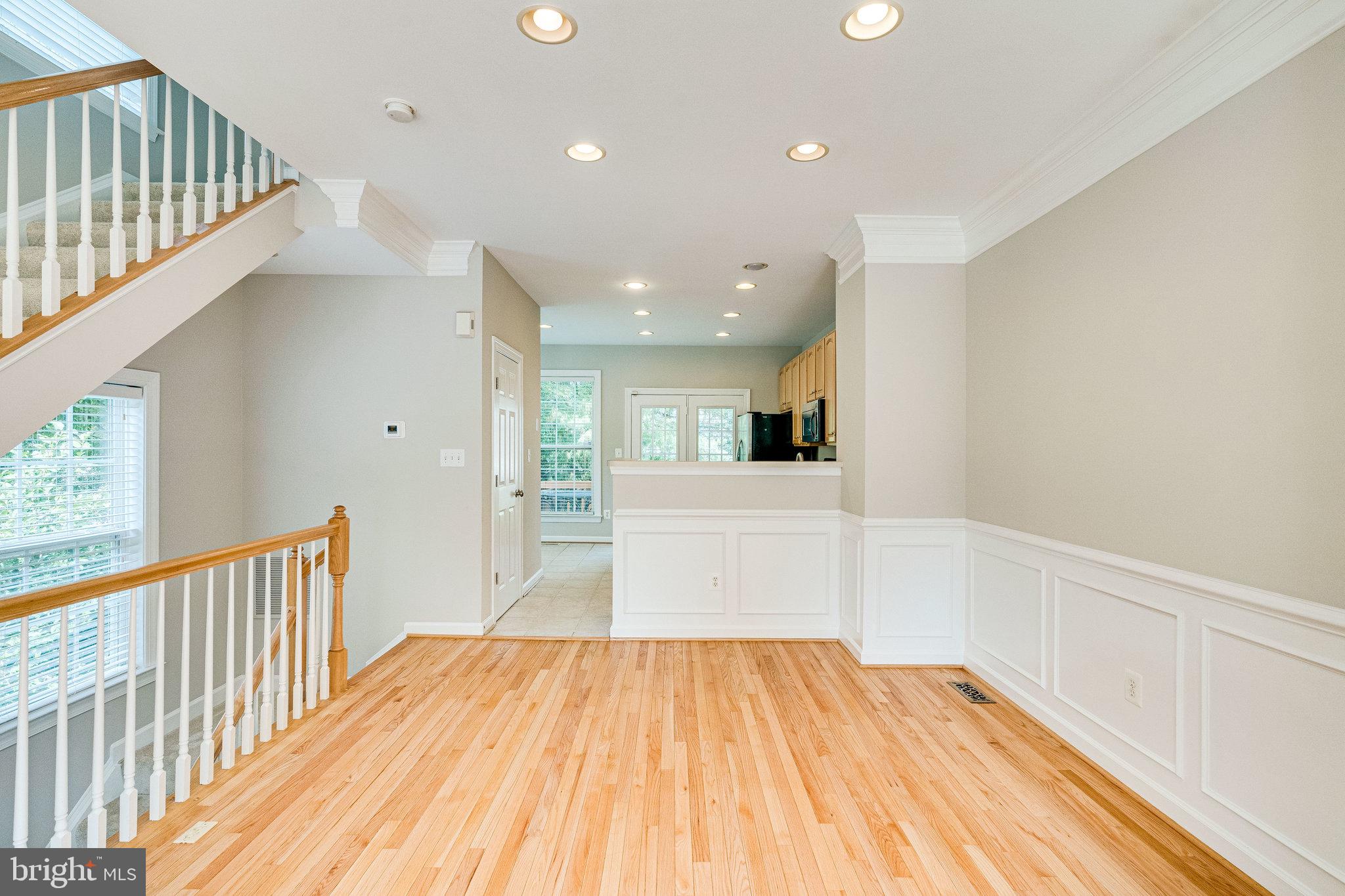 4170 Timber Log Way Fairfax, VA 22030 - Photo 10 of 33