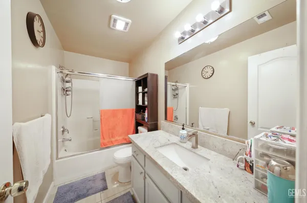 $479,900 | Undisclosed Address, Bakersfield, CA 93313