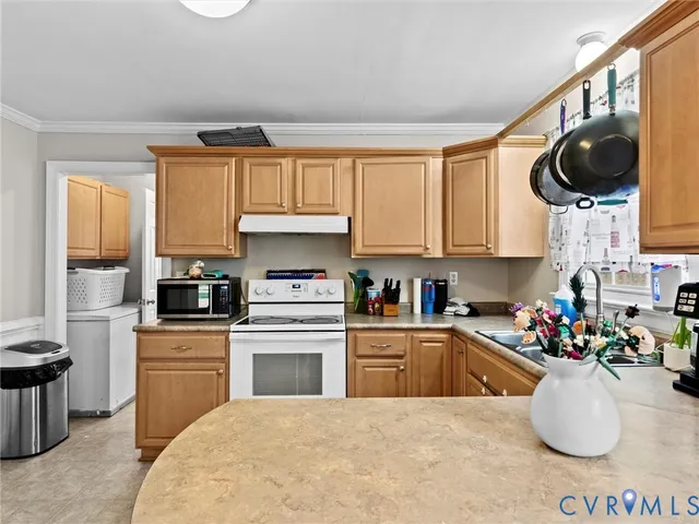 $449,950 | 5813 Bent Creek Road, Midlothian, VA 23112