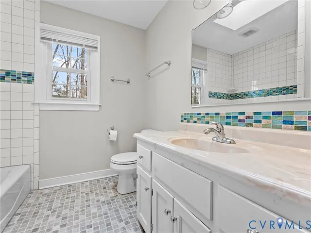 $449,950 | 5813 Bent Creek Road, Midlothian, VA 23112