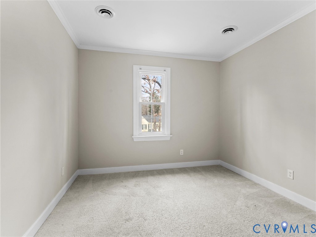 5813 Bent Creek Road Midlothian, VA 23112 - Photo 38 of 50 an empty room with a window