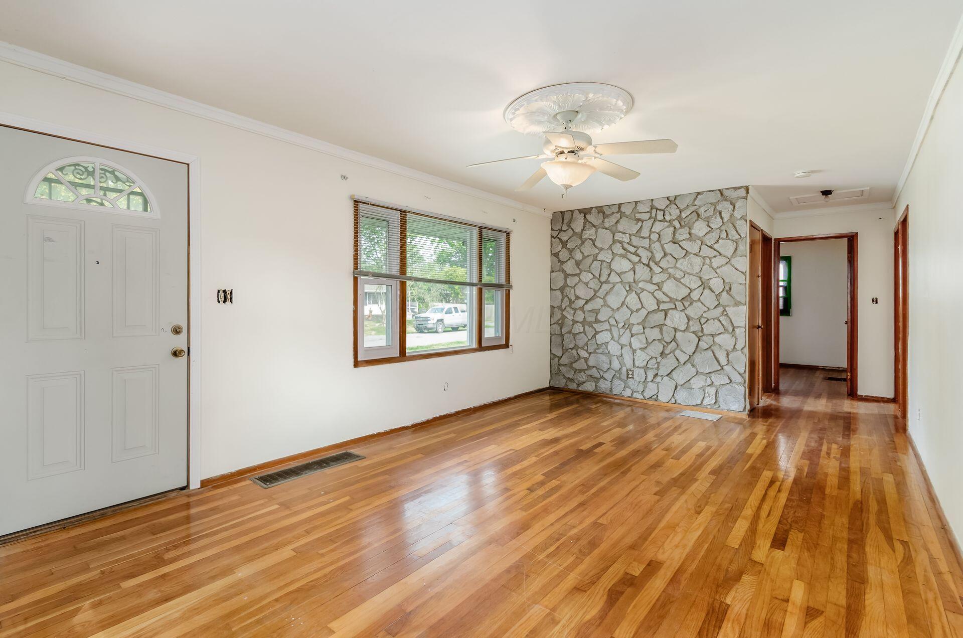 1642 Berkeley Road Columbus, OH 43207 - Photo 4 of 37 010_226ba_K 1642 Berkeley 027