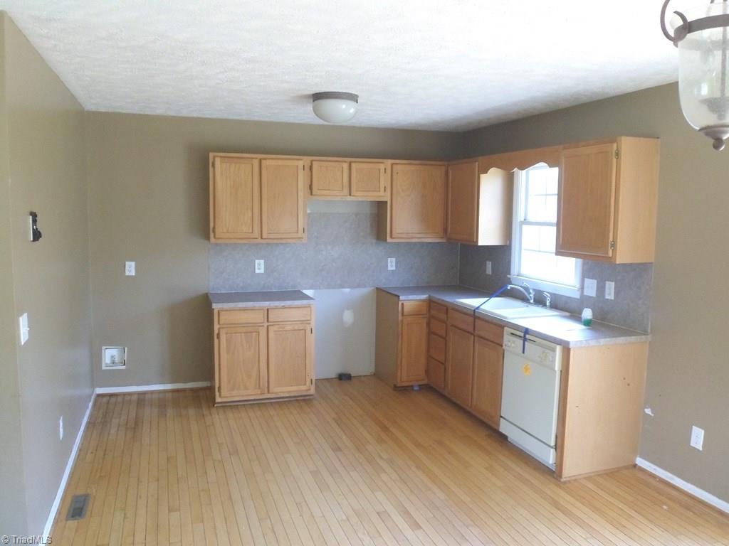 7471 McGee Road Rural Hall, NC 27045 - Photo 6 of 13