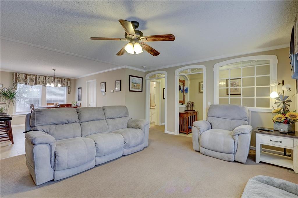 23098 Kiowa Road Parsons, KS 67357 - Photo 11 of 53