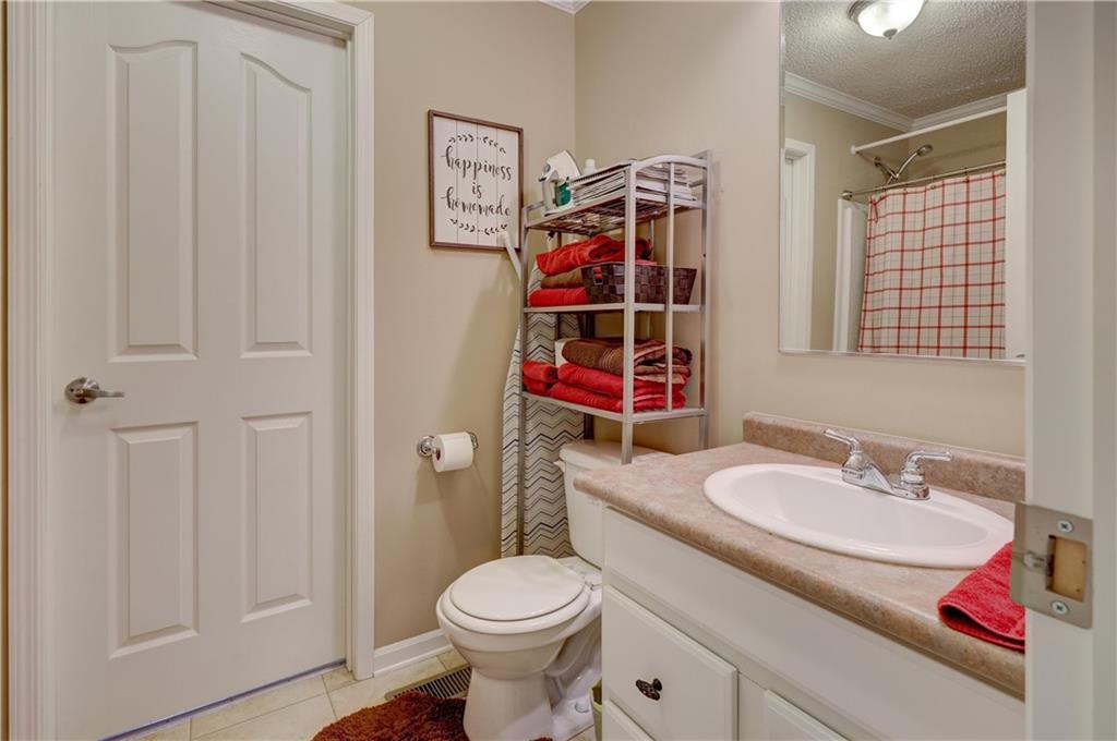 23098 Kiowa Road Parsons, KS 67357 - Photo 19 of 53