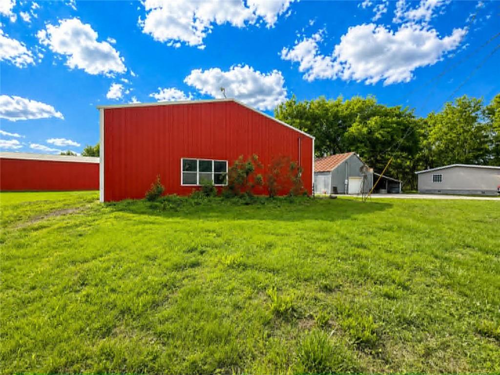 23098 Kiowa Road Parsons, KS 67357 - Photo 32 of 38