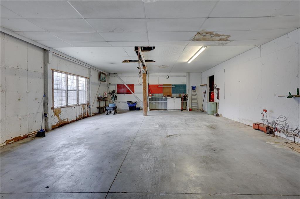 23098 Kiowa Road Parsons, KS 67357 - Photo 46 of 53