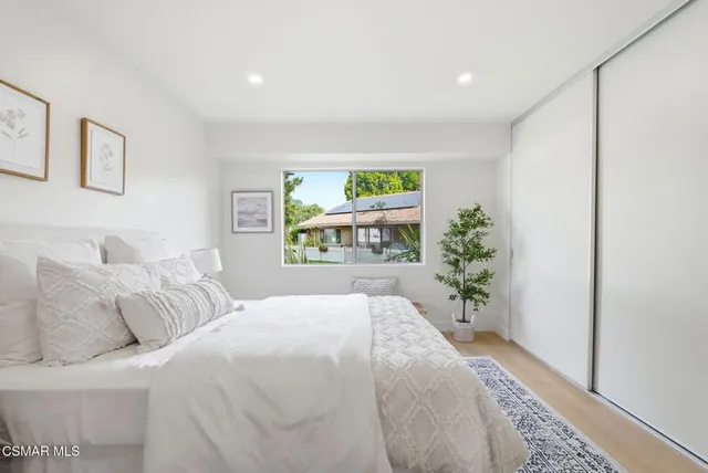 $629,000 | 1208 Village 1, Camarillo, CA 93012