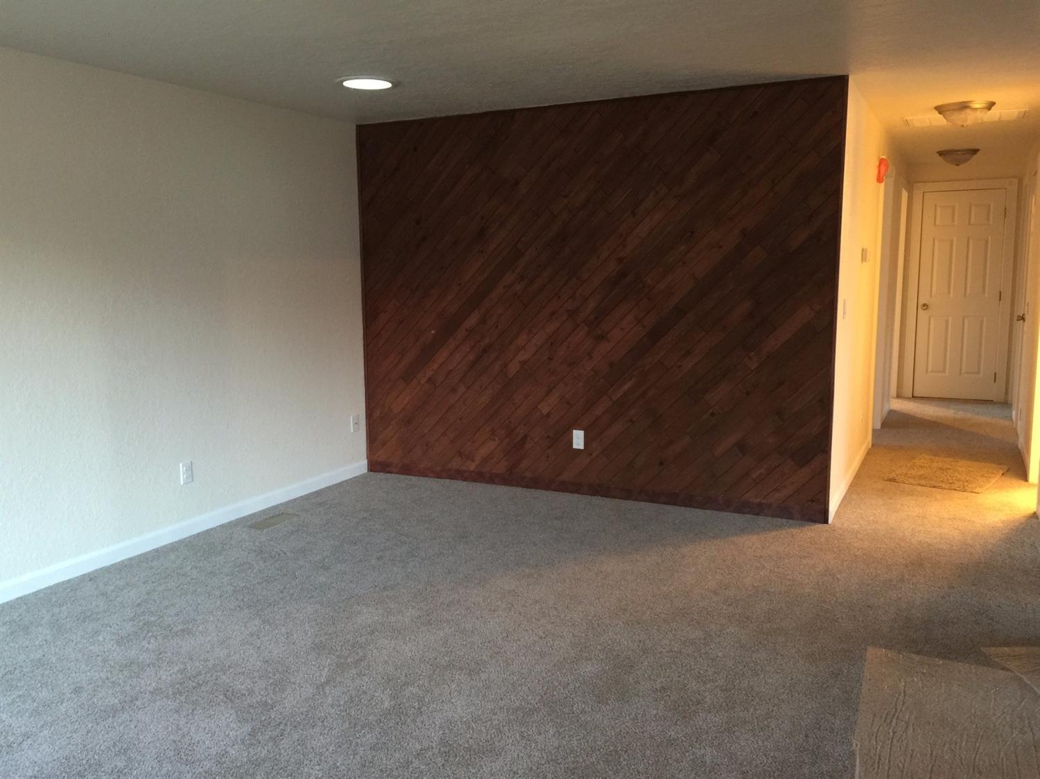 3023 Springbrook Road Medford, OR 97504 - Photo 4 of 18 Additional Photo