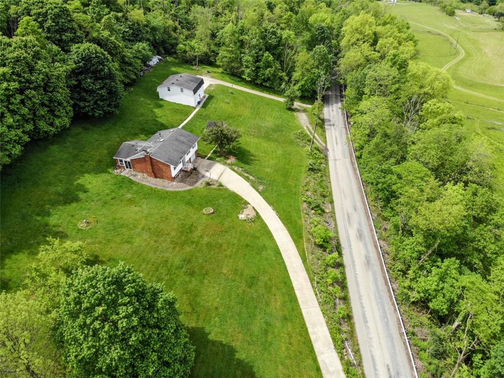 594 Pleasant Valley Road Washington, PA 15301 - Photo 6 of 13