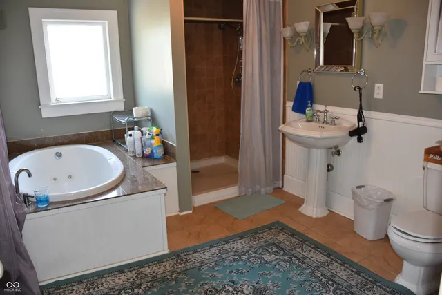 $299,000 | 124 South Indiana Street, Mooresville, IN 46158