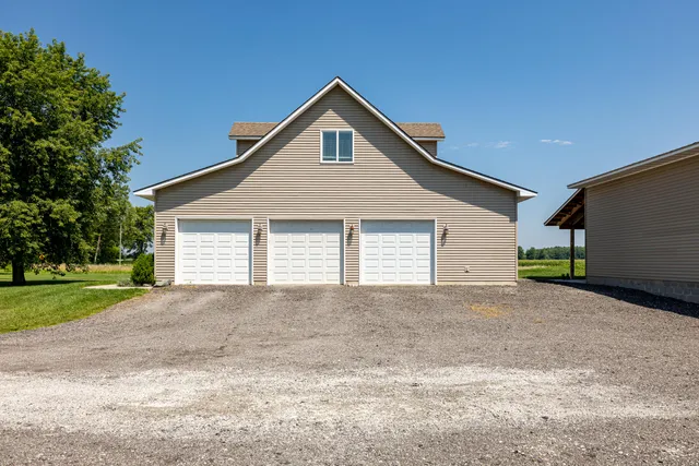 $765,000 | 10151 Hitchingham Road, Milan, MI 48160