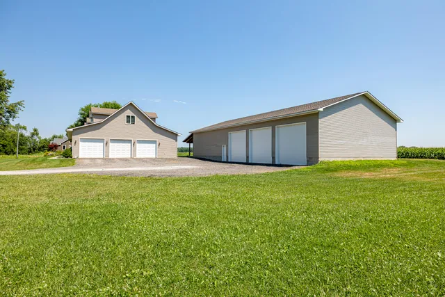 $765,000 | 10151 Hitchingham Road, Milan, MI 48160