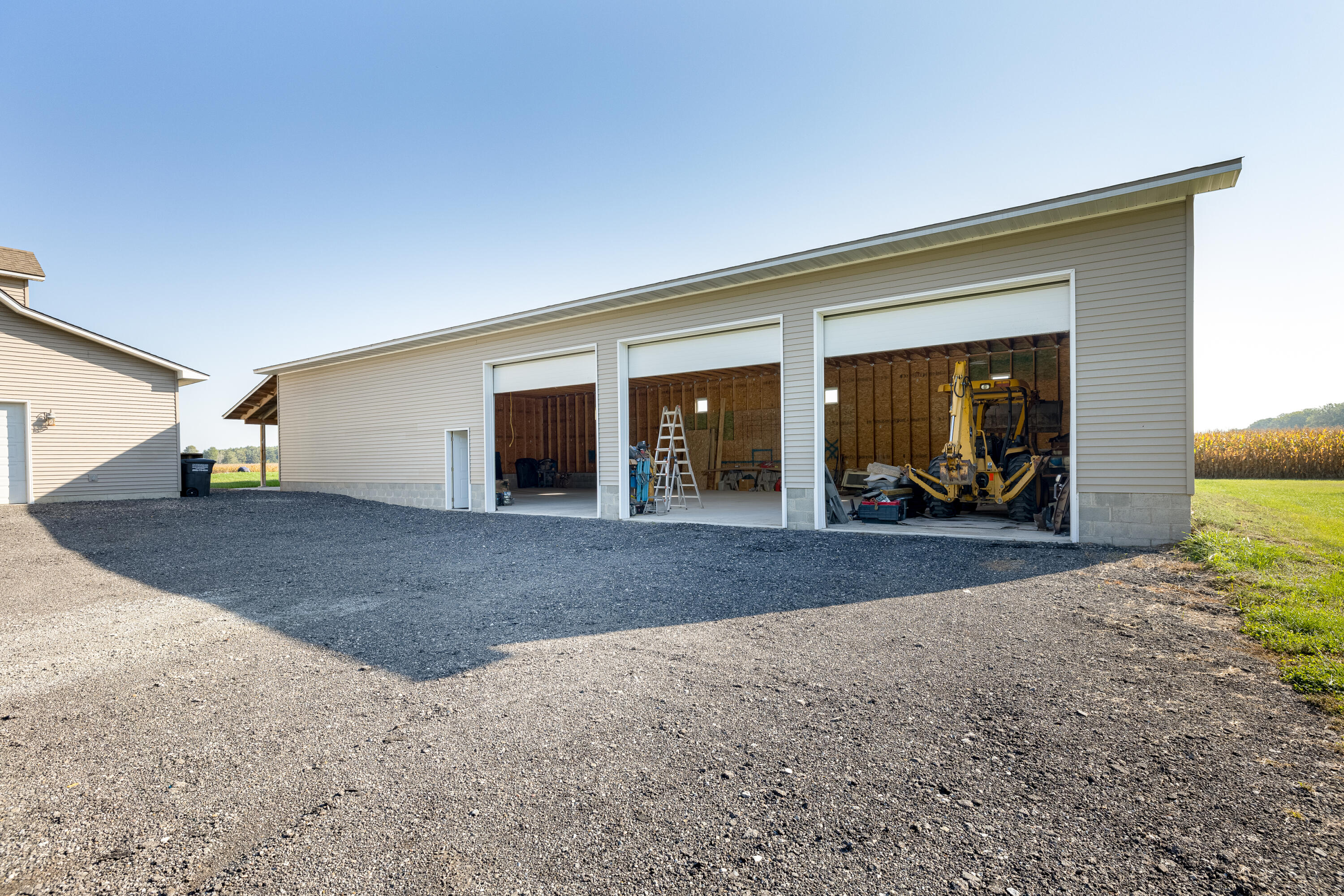 10151 Hitchingham Road Milan, MI 48160 - Photo 64 of 75 10151 Hitchingham Rd Pole Barn (5 of 8)