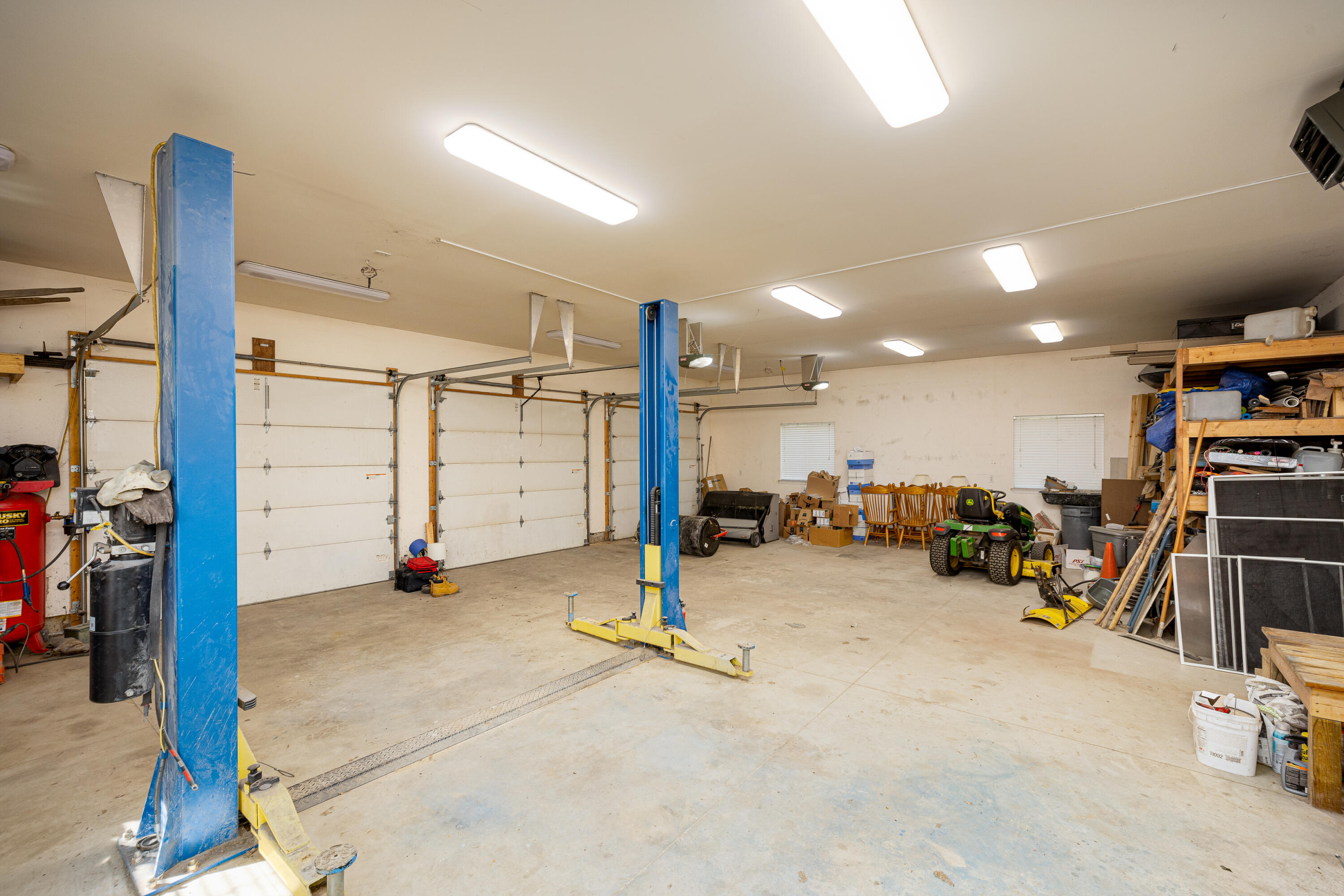 10151 Hitchingham Road Milan, MI 48160 - Photo 71 of 75 10151 Hitchingham Rd Pole Barn (8 of 8)