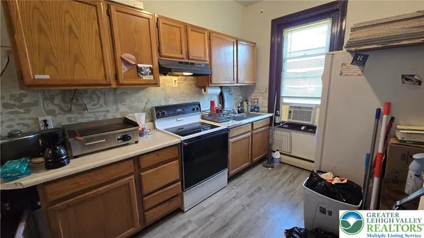 $550,000 | 746 Center Street, Bethlehem, PA 18018